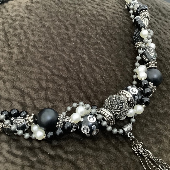 ART BY AMY LABBE Necklace 15.5 inches long - Picture 8 of 11